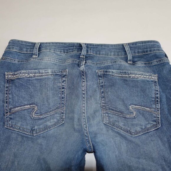 Silver Women's Elyse Straight Leg Jeans Size 33 x 32 Blue Mid Rise Stretch Denim - Picture 8 of 9